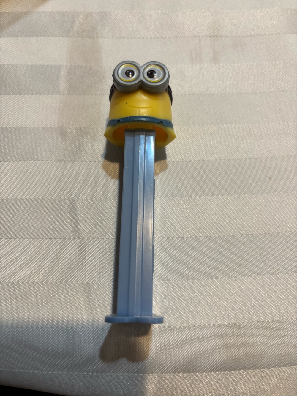 Despicable Me Minion Pez Dispenser (Good Condition)